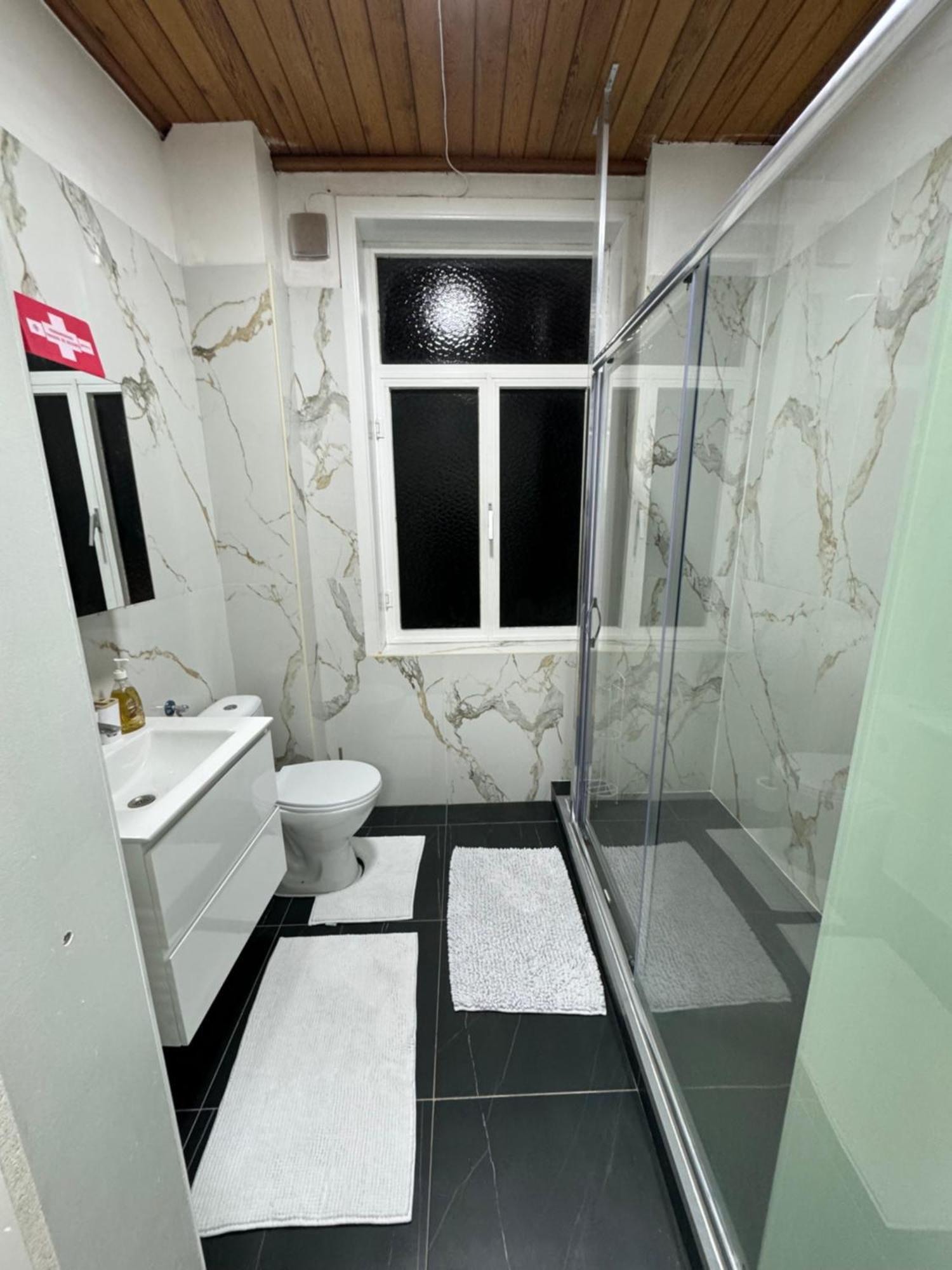 2 Luxueuse A Jette Căn hộ Brussels